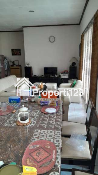 RUMAH DIJUAL PLUS KOSAN 2 LANTAI DEKAT KAMPUS MARANATHA SURYA SUMANTRI BANDUNG JAWA BARAT - 6