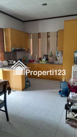 RUMAH DIJUAL PLUS KOSAN 2 LANTAI DEKAT KAMPUS MARANATHA SURYA SUMANTRI BANDUNG JAWA BARAT - 5