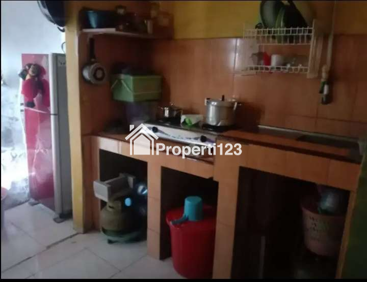 RUMAH DI DEPOK TINGGAL ISI - 4