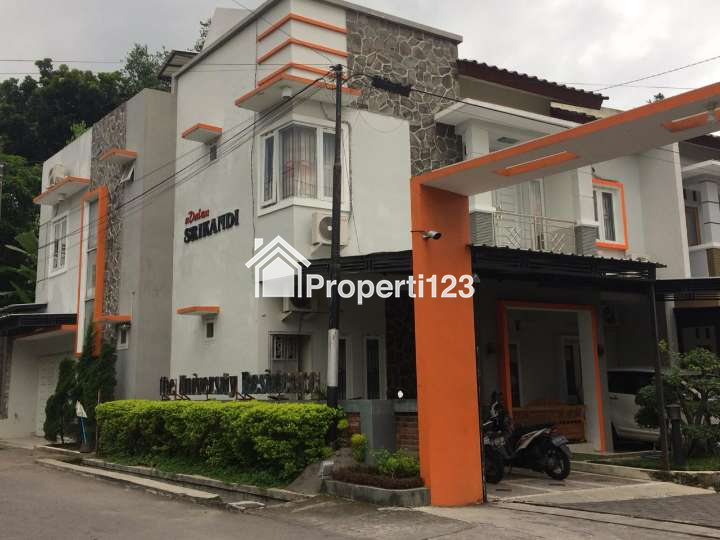 Unit Rumah dengan Kost Exlusive, 100 meter UII, Full Furnished - 6