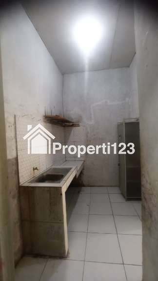 Dijual rumah plus usaha warung dan depot air - 13