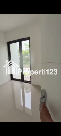 Rumah Villa 2 Lantai Dekat Kampus UB - 5