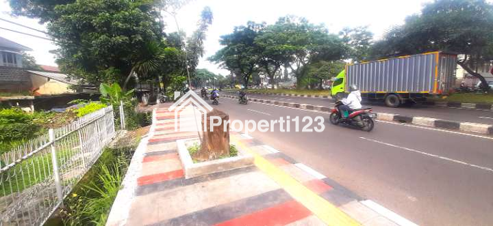 RUMAH HITUNG TANAH  DI JALAN RAYA SOEKARNO-HATTA BANDUNG - 2