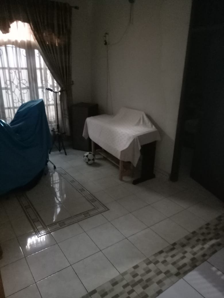 Dijual Rumah Beserta Tanah di Kp Cicentang Rawabuntu BSD Tangerang Selatan - 3