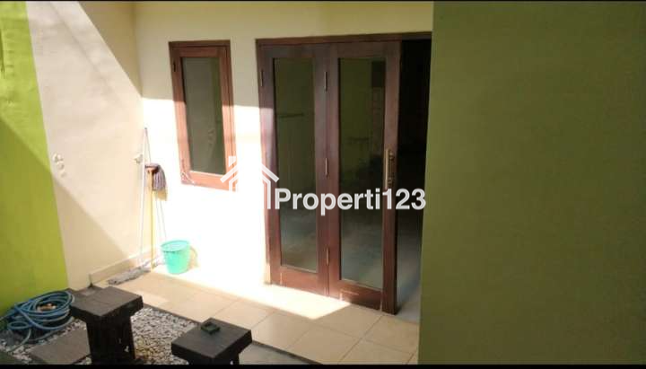 Rumah Sulfat 2 Lantai Tanah Luas Kota Malang - 3