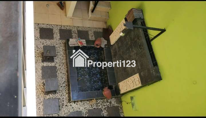 Rumah Sulfat 2 Lantai Tanah Luas Kota Malang - 4