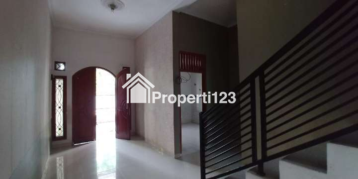 Disewakan Rumah 2 lantai Perumahan Unggul Tambun - 3