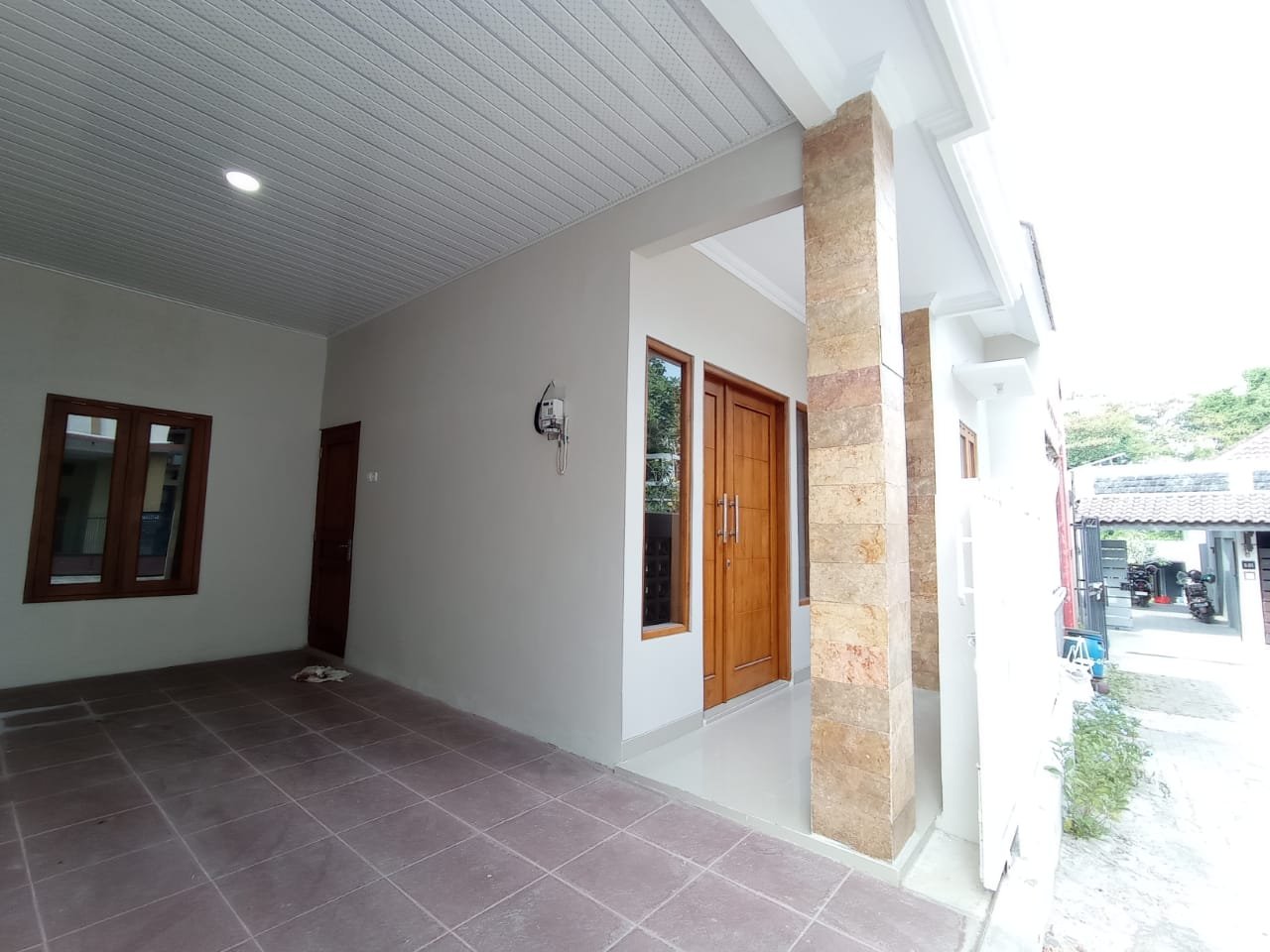 RUMAH MURAH KEKINIAN BONUS KITCHEN SET DI KALASAN DEKAT MAGUWOHARJO - 9