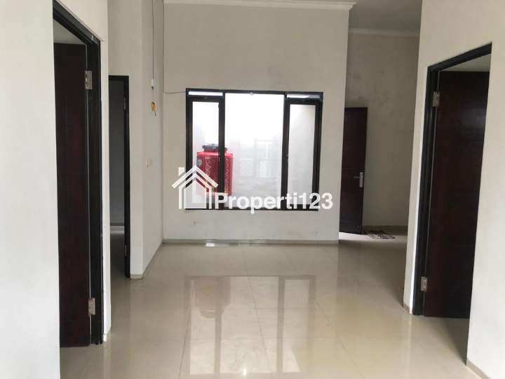 DIJUAL RUMAH SIAP HUNI BAGUS DI KOTA MALANG DEKAT DINOYO - 3