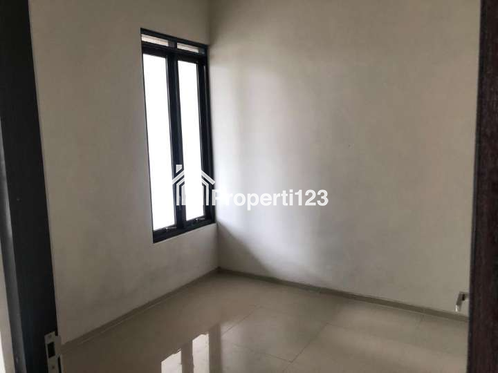 DIJUAL RUMAH SIAP HUNI BAGUS DI KOTA MALANG DEKAT DINOYO - 9