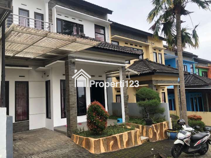 DIJUAL RUMAH VILLA 2 LANTAI HARGA NEGO DI DEKAT BNS BATU - 2