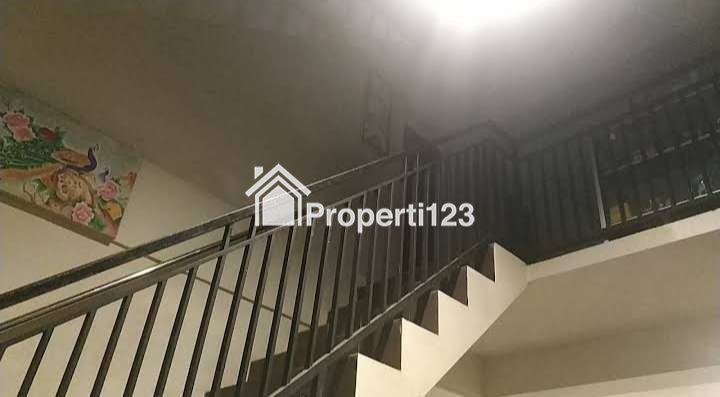 JUAL CEPAT HARGA NEGO HOMESTAY DEKAT PASAR TUMPANG - 4