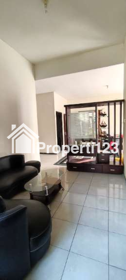 Rumah Minimalis Modern Villa Lawang - 6