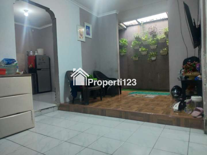 Rumah Dekat Stasiun Kereta Bekasi Di Wisma Asri 2 - 3