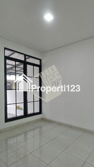 Rumah Siap Huni Kotamadya Bandung Industrial Minimalist - 5