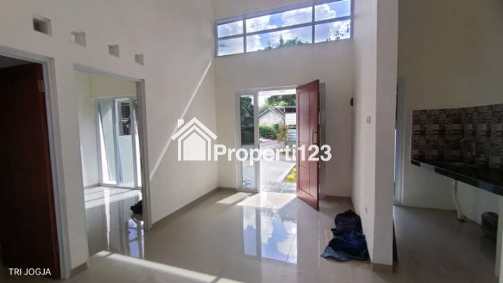 DIJUAL RUMAH DEKAT KAMPUS DEPOK SLEMAK DIY - JOGJA - 4