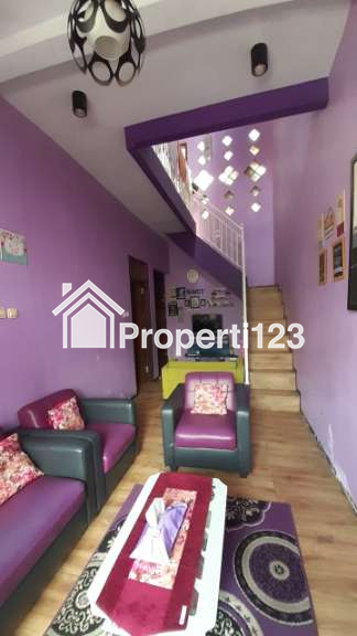 Rumah 2 Lantai BTU Kota Malang - 2