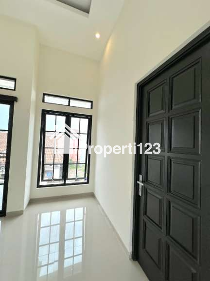Rumah Baru 2 Lantai FULL FURNISH Blimbing Kota Malang - 7