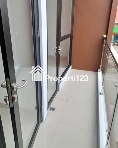 PERUMAHAN MURAH DAN MEWAH DI TANGERANG SELATAN THE ROYAL DAGO 2 PAMULANG - 3