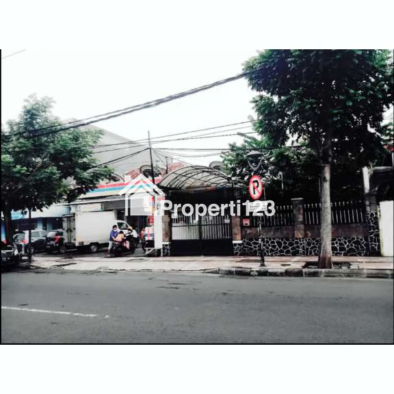 JUAL CEPAT RUMAH DI KEDUNGSARI SURABAYA - 1