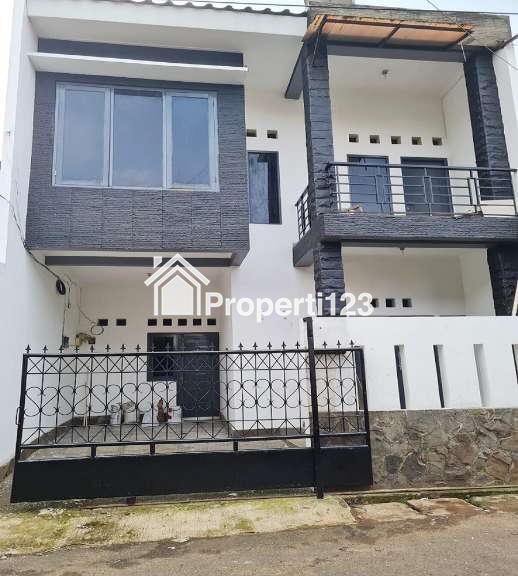 Rumah Dijual di Kebagusan Jakarta Selatan Dekat Plaza Oleos, Kementerian Pertanian, RSUD Pasar Minggu, Stasiun Tanjung Barat, AEON Mall Tanjung Barat - 1