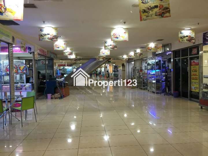 Kios Toko Mall Mangga Dua Square 3x3m 1C8 - 5