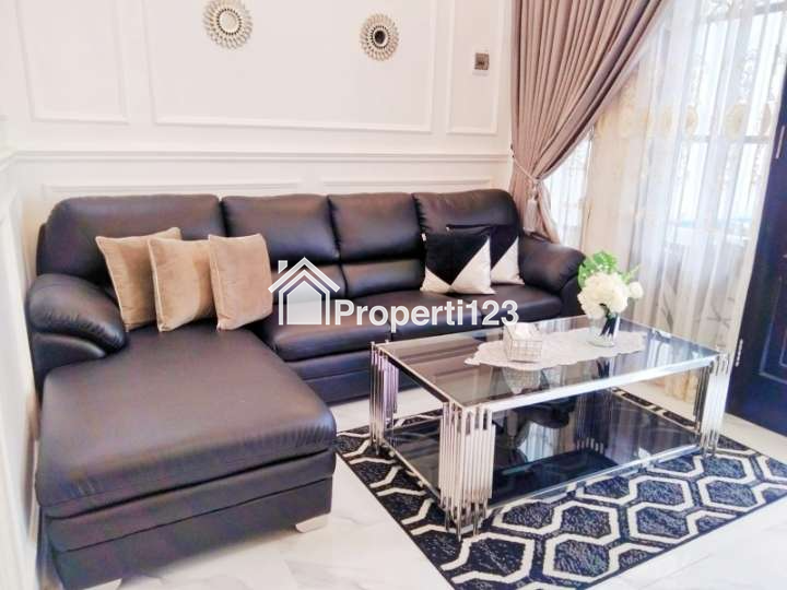 Rumah Hook 2 Lantai Luas Kalpataru Kota Malang - 6