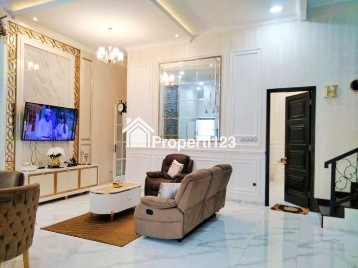 Rumah Hook 2 Lantai Luas Kalpataru Kota Malang - 4