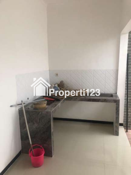 Rumah 2 Lantai Danau Limboto Sawojajar - 12