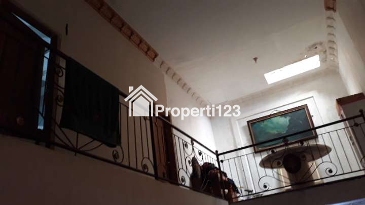 Rumah 2 Lantai Wonokoyo Kota Malang - 1