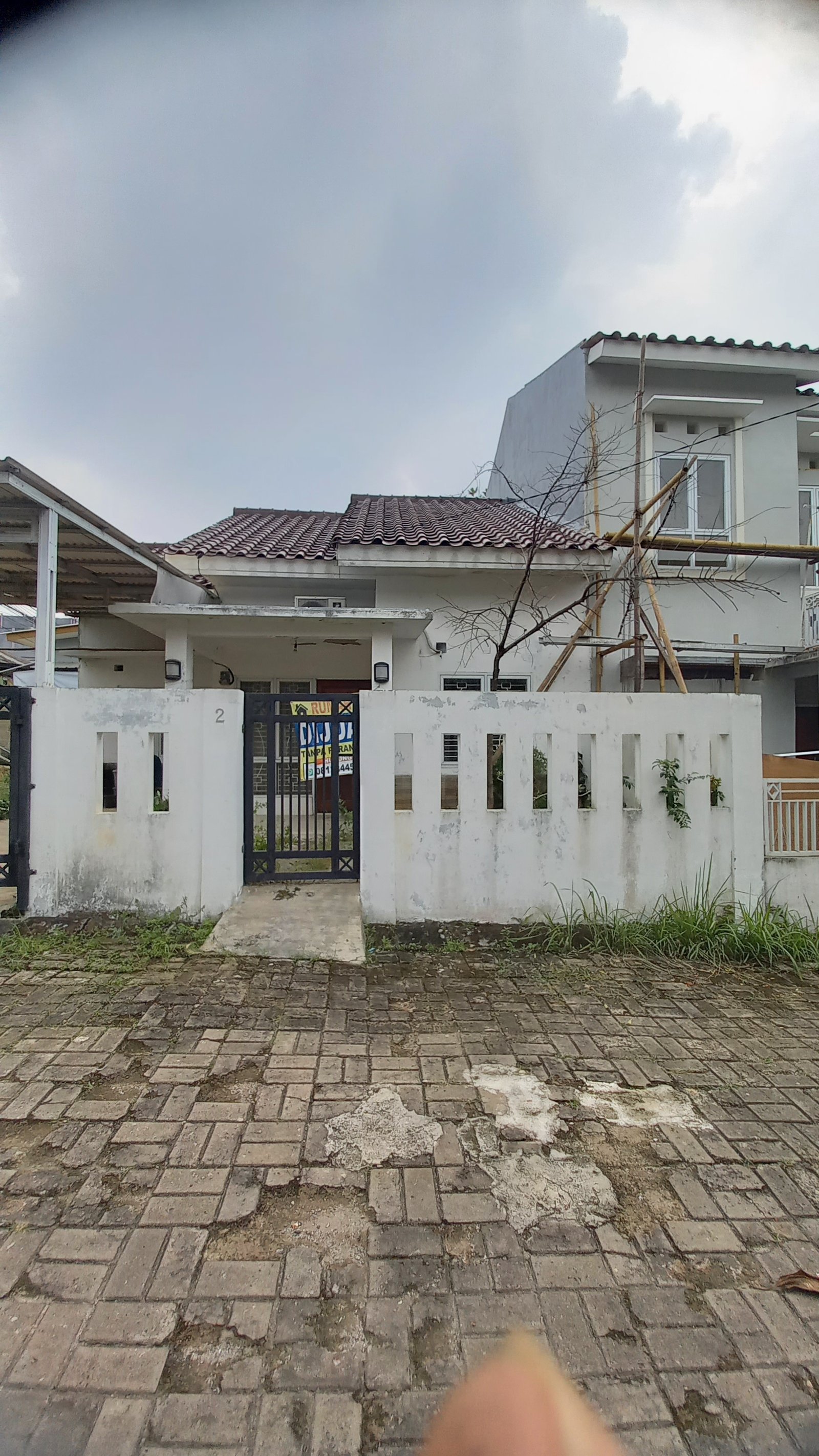 Harga Nego,dijual rumah cluster 1,29 M, LT 151 m dekat GDC & JGU - 16