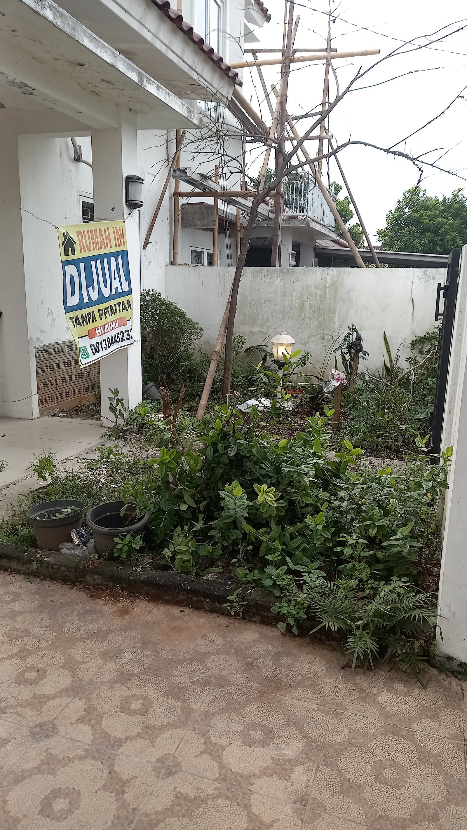 Harga Nego,dijual rumah cluster 1,29 M, LT 151 m dekat GDC & JGU - 18