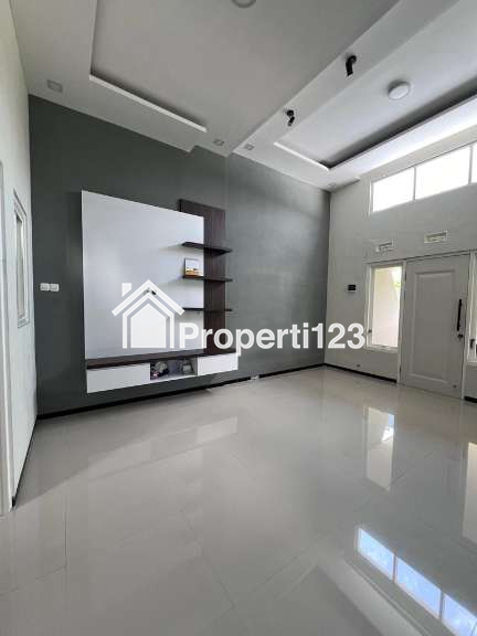 Rumah Baru FREE INTERIOR Villa Sengkaling Malang - 11