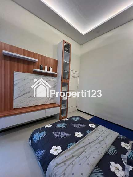 Rumah Baru FREE INTERIOR Villa Sengkaling Malang - 9