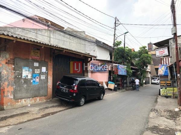Dijual Toko berikut dengan Usahanya yg sedang berjalan di daerah pasar jaya Jakarta Timur - 4