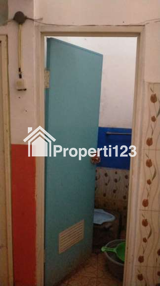 Rumah 3 lantai dan  kost2an aktif Landungsari - 5