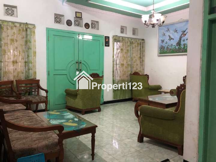 Rumah 2 Lantai Dirgantara Sawojajar - 4