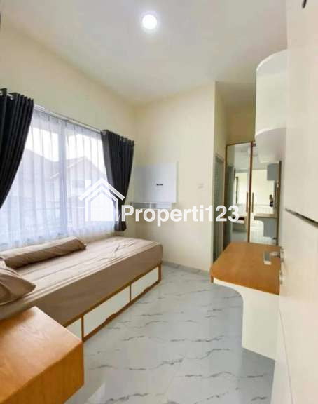 Rumah Kost Exclusive Full Furnished 15 KT/KM Dalam Dekat Area Kampus - 1