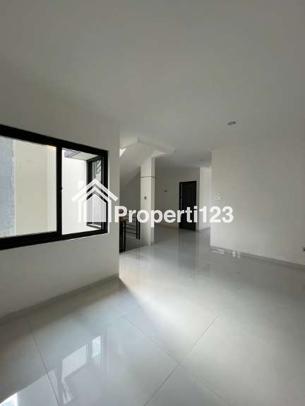 Brand new house dengan bangunan 3 lantai di kalibata jakarta selatan - 5