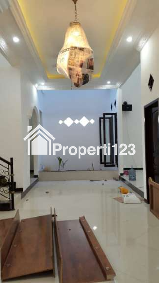 Hunian baru 2 lantai lokasi super strategis di otista jakarta timur - 6