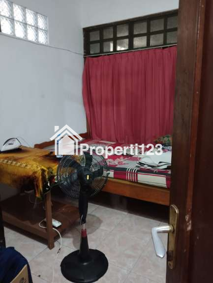 Rumah Tinggal Di Kota Cilacap - 20
