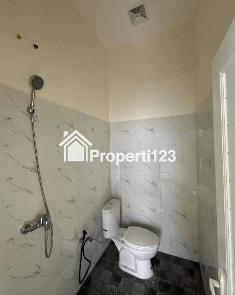 RUMAH 500 JUTAAN, DEKAT JALAN KALIURANG KM 10 - 3