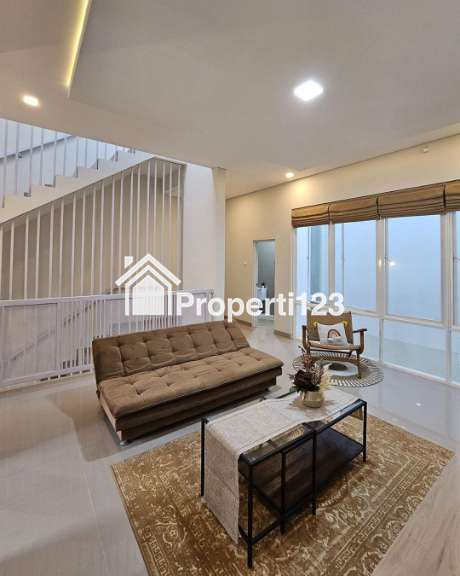 RUMAH 2 LANTAI FULL FURNISHED DEKAT JOGJA BAY, SLEMAN - 13