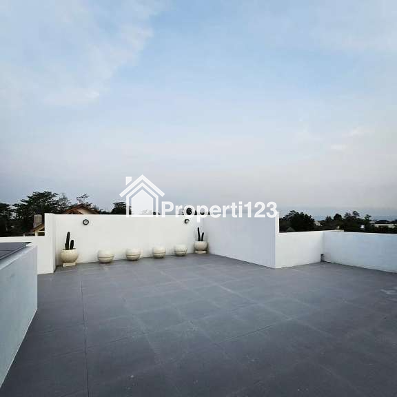RUMAH 2 LANTAI FULL FURNISHED DEKAT JOGJA BAY, SLEMAN - 8