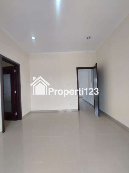 Rumah cantik & mewah dalam komplek pondok kelapa jakarta timur - 3