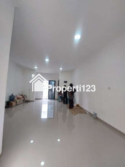 Rumah cantik & mewah dalam komplek pondok kelapa jakarta timur - 2