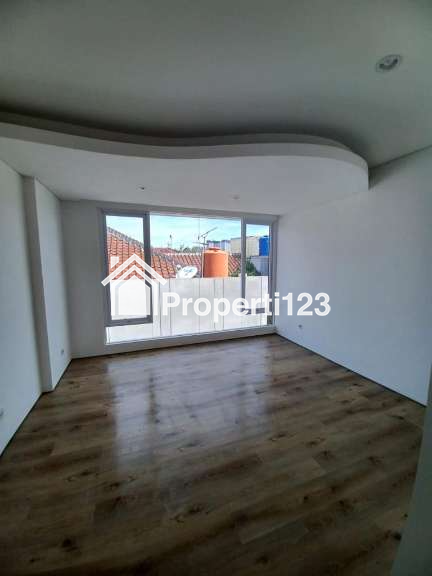 Rumah baru pondok indah tropical modern desain - 6