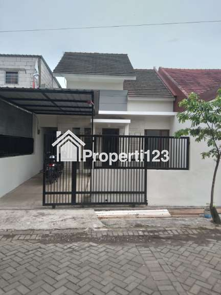 Rumah  Baru Minimalis Siap Huni Sawojajar - 4