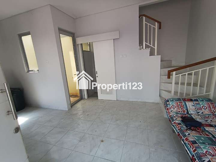 Rumah Siap Huni Masih Baru Belum Ditempati di Paramount Gading Serpong - 7