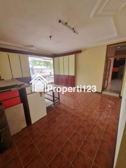 Disewakan Rumah Wilis Kota Malang - 12